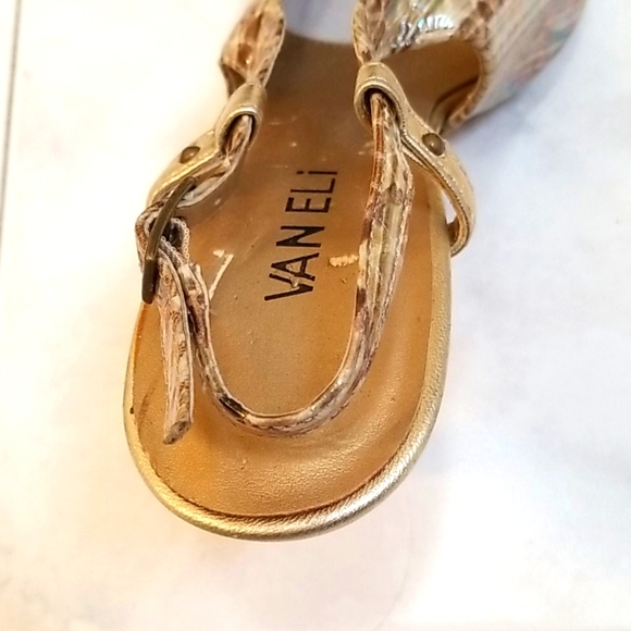 Woman's  Fashion Sandals - Picture 7 of 11